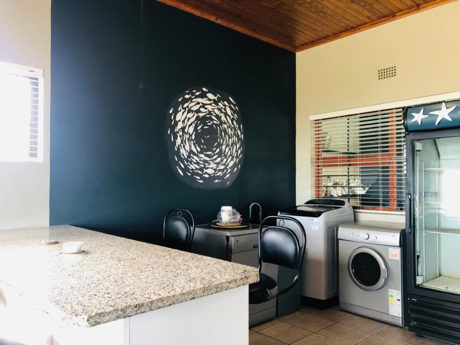 5 Bedroom Property for Sale in Franskraal Western Cape
